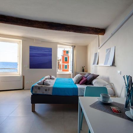 Ciao Bella Seafront Apartment Riomaggiore Bagian luar foto