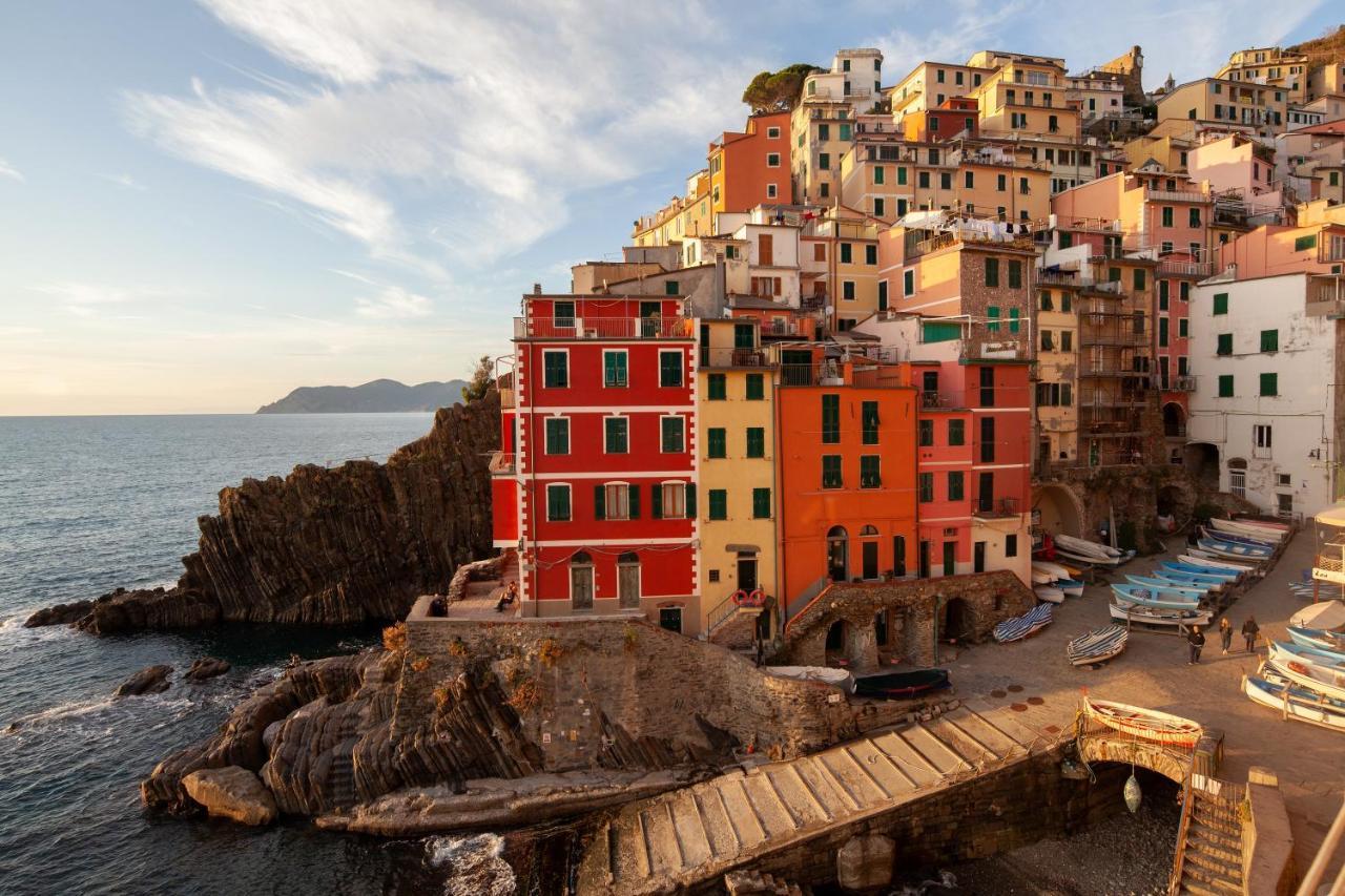 Ciao Bella Seafront Apartment Riomaggiore Bagian luar foto