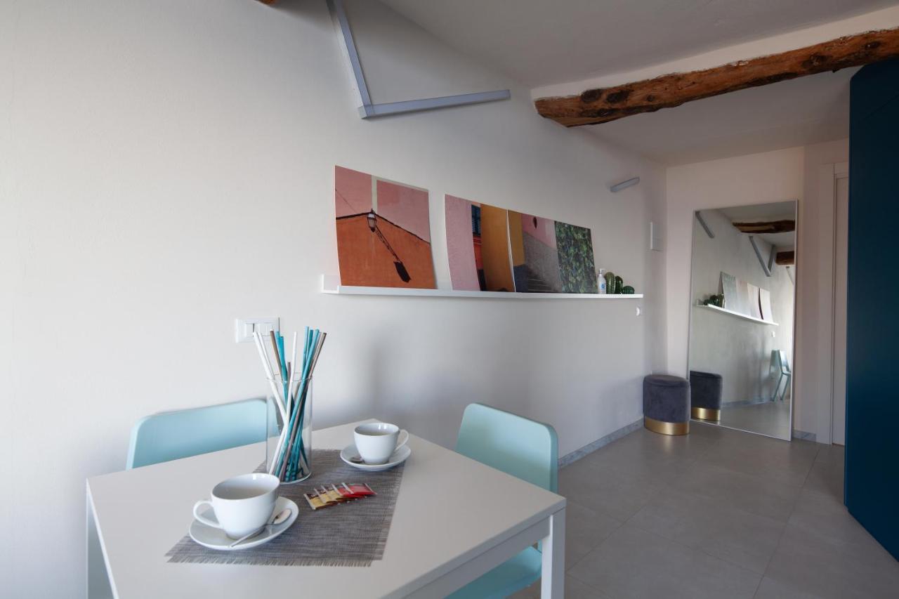 Ciao Bella Seafront Apartment Riomaggiore Bagian luar foto
